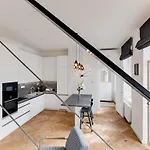 Andel Design Duplex, Ac, Garage Apartament