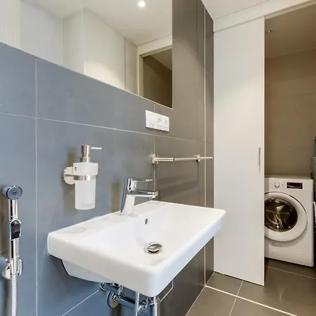 Andel Design Duplex, Ac, Garage *