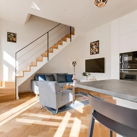 Andel Design Duplex, Ac, Garage * 프라하