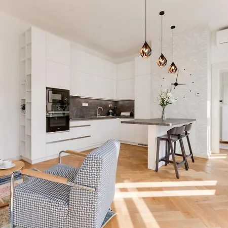 Апартаменты Andel Design Duplex, Ac, Garage *